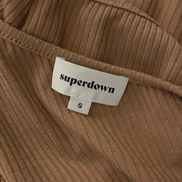 Superdown one shoulder crop top - Picture 4 of 5